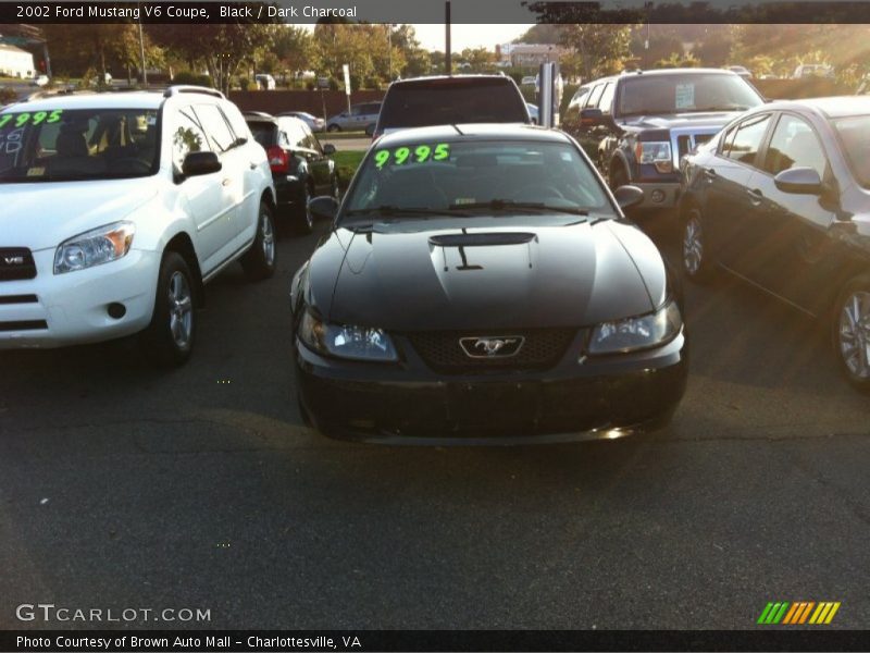 Black / Dark Charcoal 2002 Ford Mustang V6 Coupe