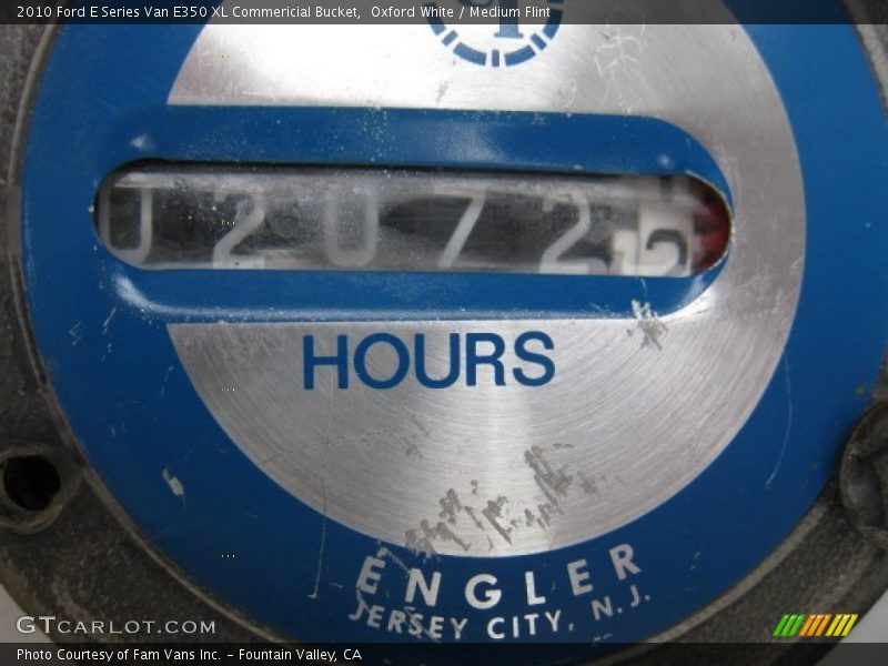 Oxford White / Medium Flint 2010 Ford E Series Van E350 XL Commericial Bucket