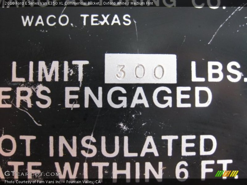 Oxford White / Medium Flint 2010 Ford E Series Van E350 XL Commericial Bucket