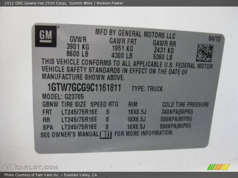 Summit White / Medium Pewter 2012 GMC Savana Van 2500 Cargo