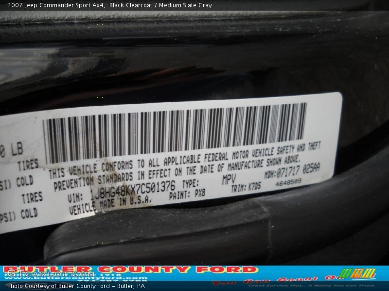 Black Clearcoat / Medium Slate Gray 2007 Jeep Commander Sport 4x4