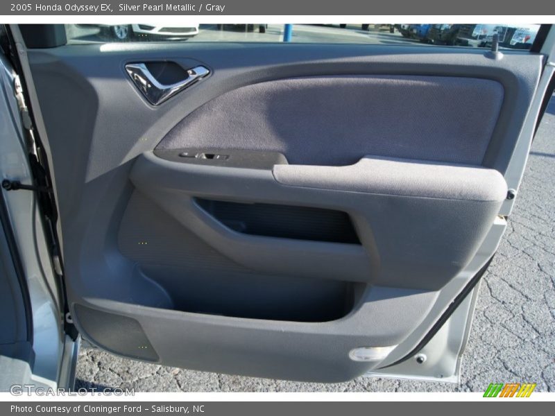 Silver Pearl Metallic / Gray 2005 Honda Odyssey EX
