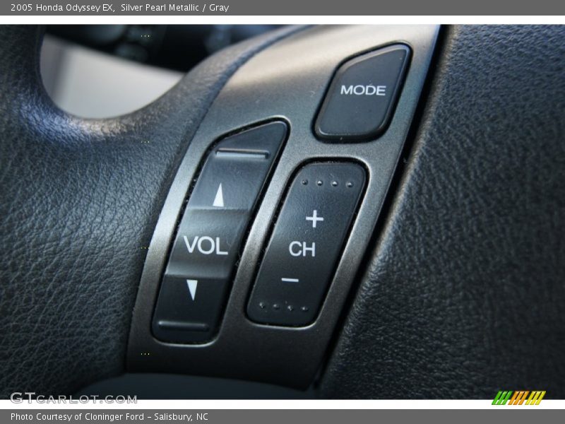 Silver Pearl Metallic / Gray 2005 Honda Odyssey EX