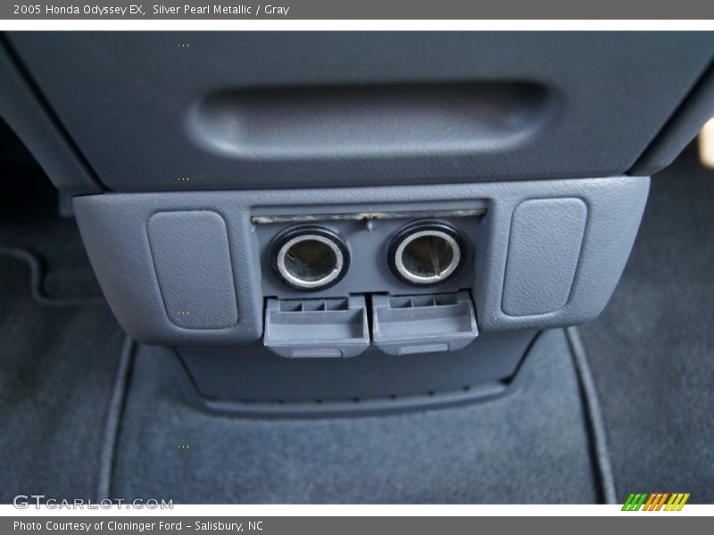 Silver Pearl Metallic / Gray 2005 Honda Odyssey EX