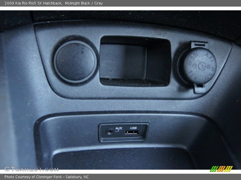 Midnight Black / Gray 2009 Kia Rio Rio5 SX Hatchback