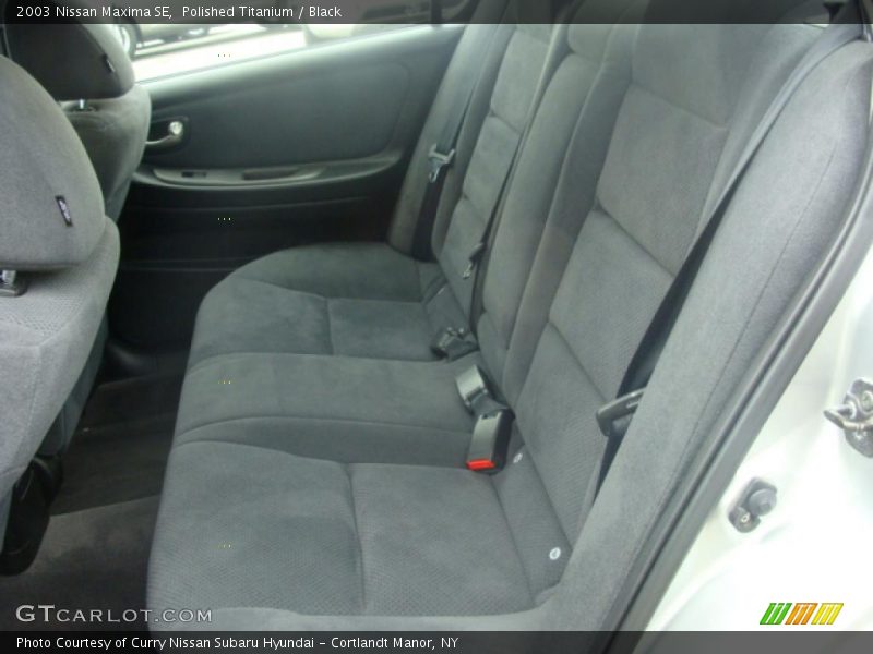 Polished Titanium / Black 2003 Nissan Maxima SE
