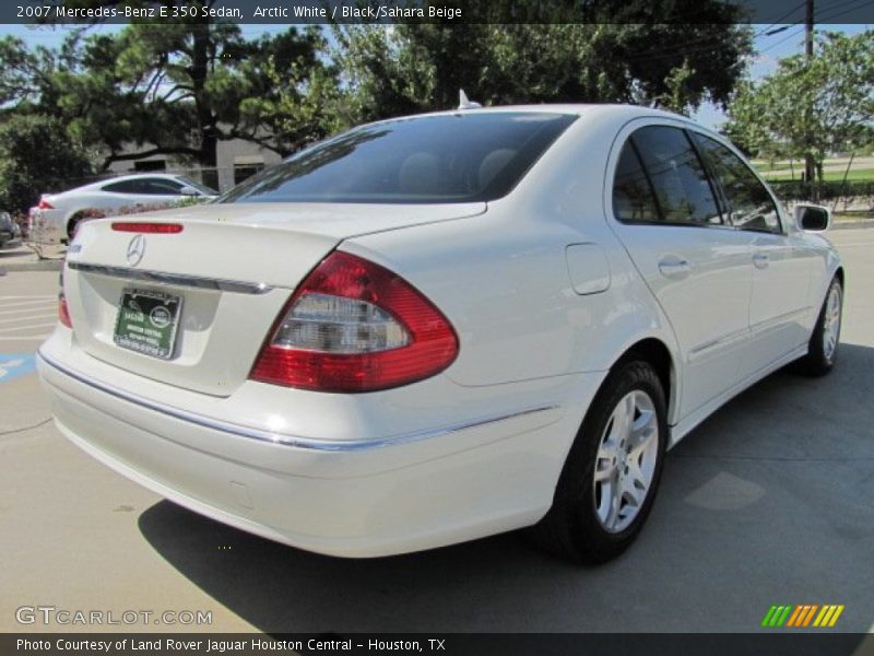 Arctic White / Black/Sahara Beige 2007 Mercedes-Benz E 350 Sedan