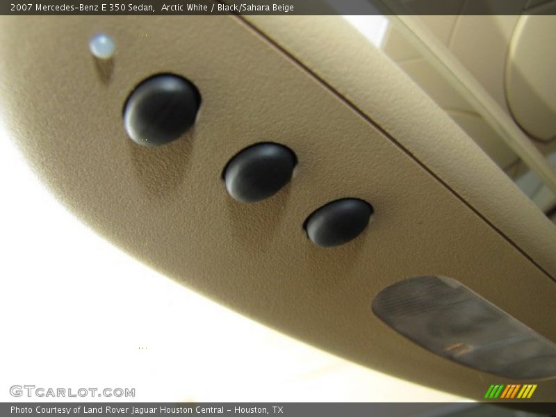 Arctic White / Black/Sahara Beige 2007 Mercedes-Benz E 350 Sedan