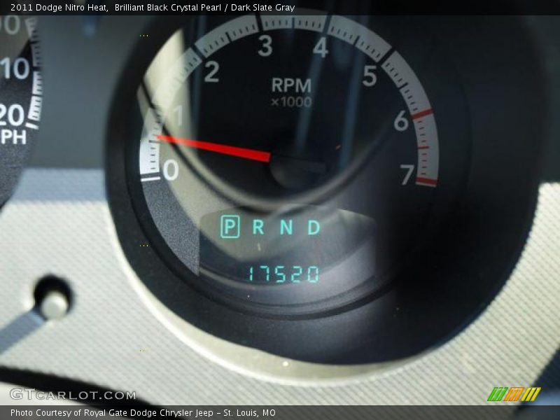 Brilliant Black Crystal Pearl / Dark Slate Gray 2011 Dodge Nitro Heat