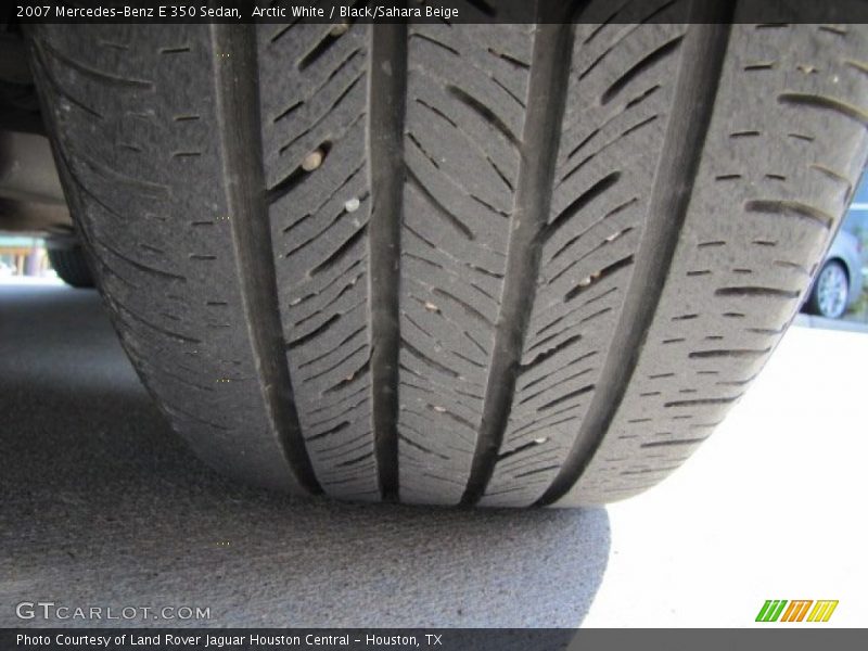 Arctic White / Black/Sahara Beige 2007 Mercedes-Benz E 350 Sedan