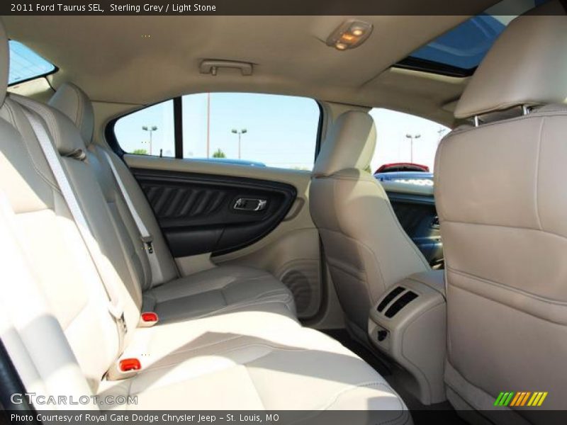 Sterling Grey / Light Stone 2011 Ford Taurus SEL