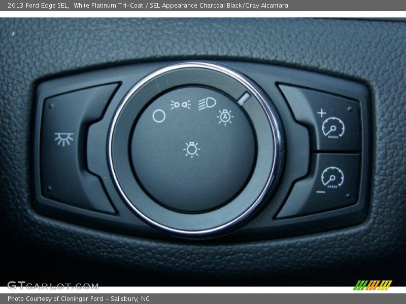 White Platinum Tri-Coat / SEL Appearance Charcoal Black/Gray Alcantara 2013 Ford Edge SEL