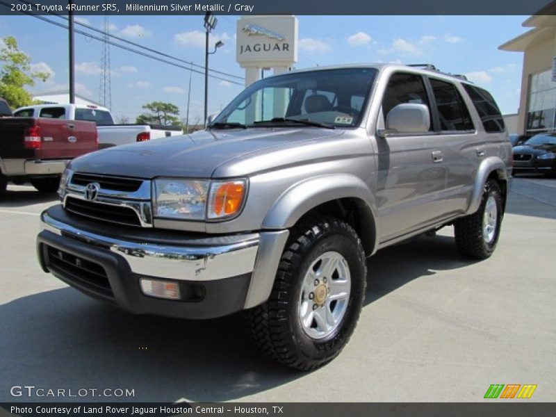 Millennium Silver Metallic / Gray 2001 Toyota 4Runner SR5
