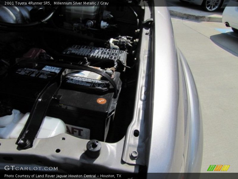 Millennium Silver Metallic / Gray 2001 Toyota 4Runner SR5
