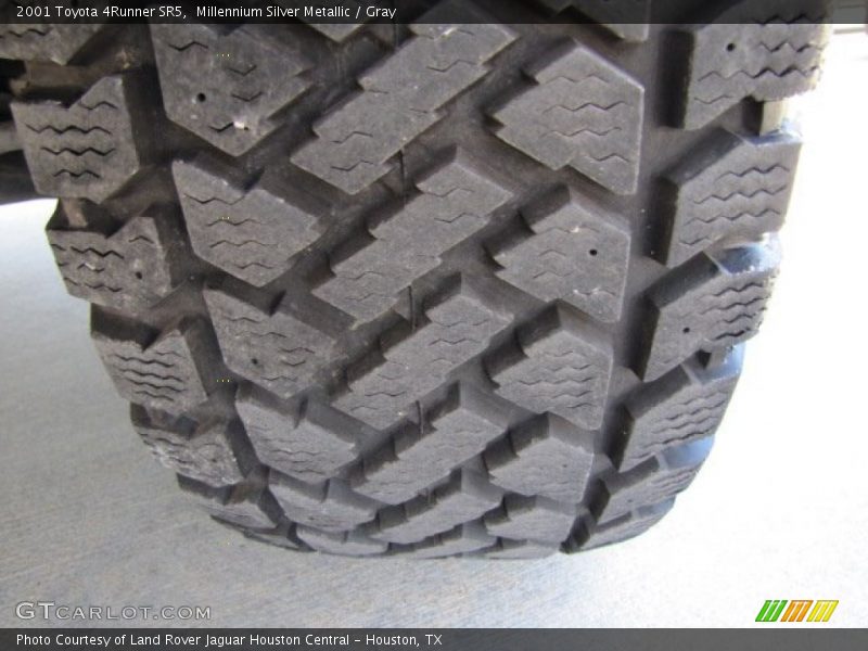 Millennium Silver Metallic / Gray 2001 Toyota 4Runner SR5