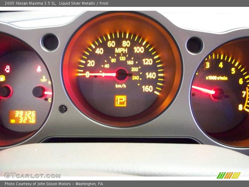 Liquid Silver Metallic / Frost 2005 Nissan Maxima 3.5 SL