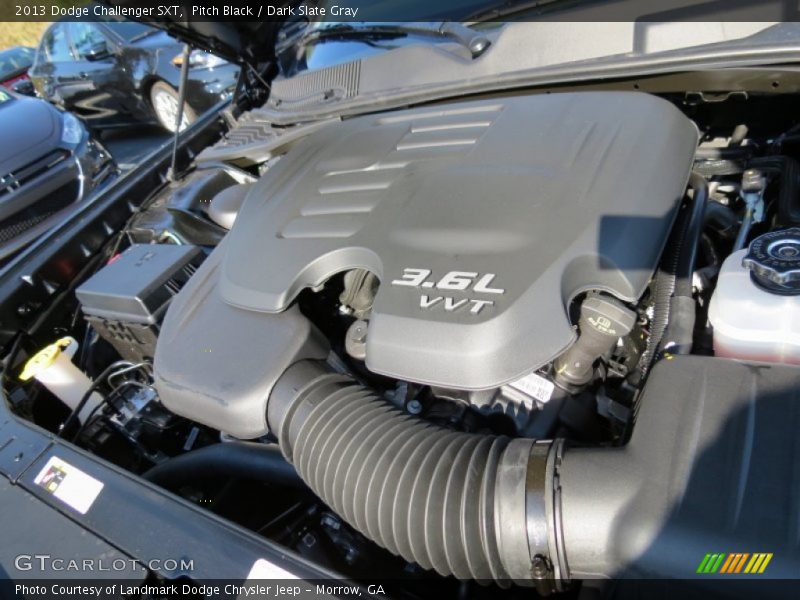 Pitch Black / Dark Slate Gray 2013 Dodge Challenger SXT