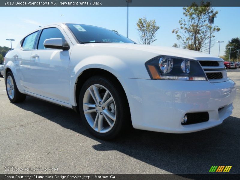 New Bright White / Black 2013 Dodge Avenger SXT V6