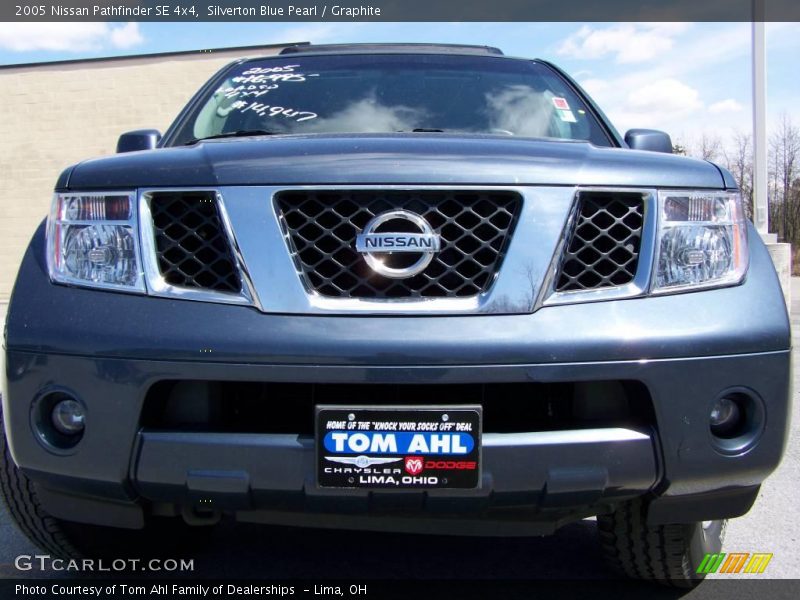 Silverton Blue Pearl / Graphite 2005 Nissan Pathfinder SE 4x4