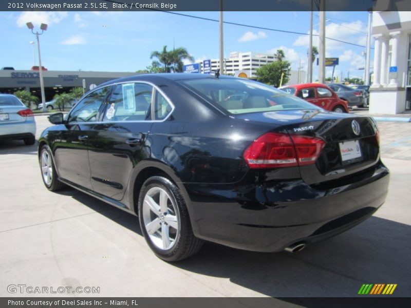 Black / Cornsilk Beige 2012 Volkswagen Passat 2.5L SE