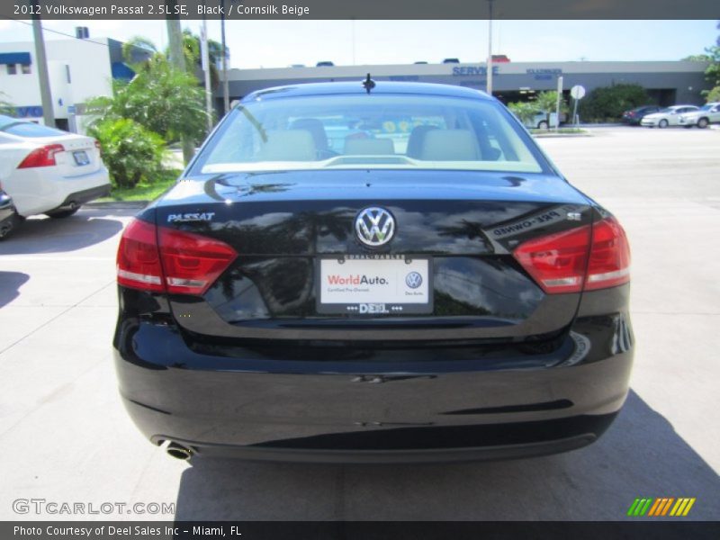 Black / Cornsilk Beige 2012 Volkswagen Passat 2.5L SE
