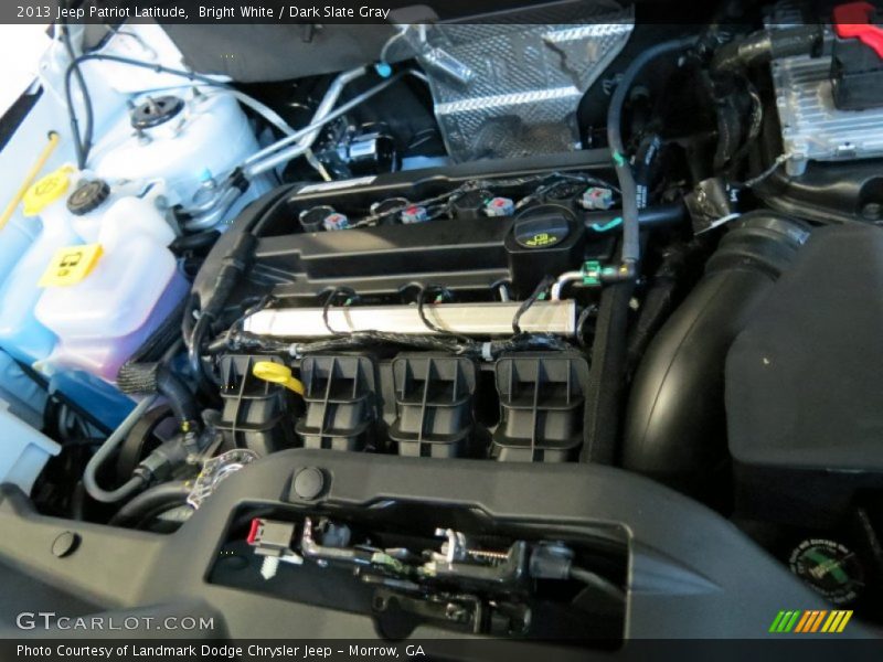 Bright White / Dark Slate Gray 2013 Jeep Patriot Latitude