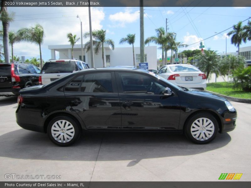 Black / Titan Black 2010 Volkswagen Jetta S Sedan