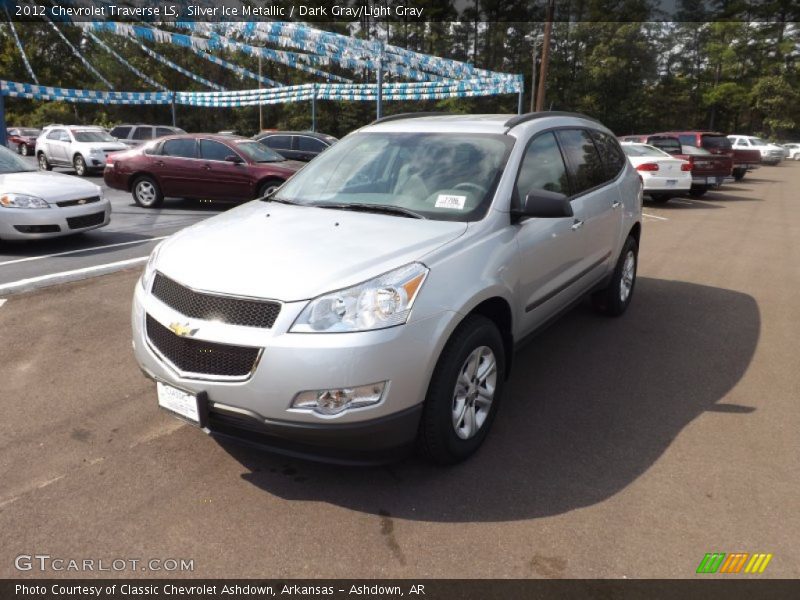 Silver Ice Metallic / Dark Gray/Light Gray 2012 Chevrolet Traverse LS