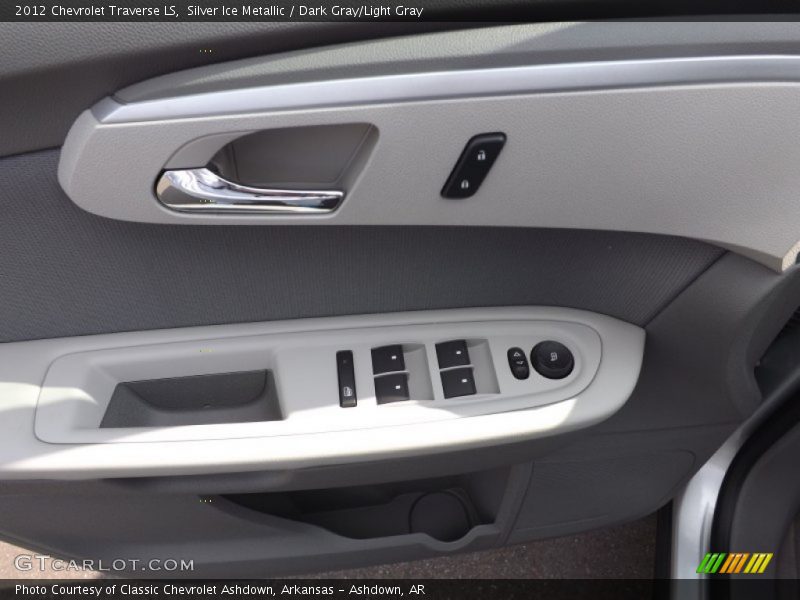 Silver Ice Metallic / Dark Gray/Light Gray 2012 Chevrolet Traverse LS