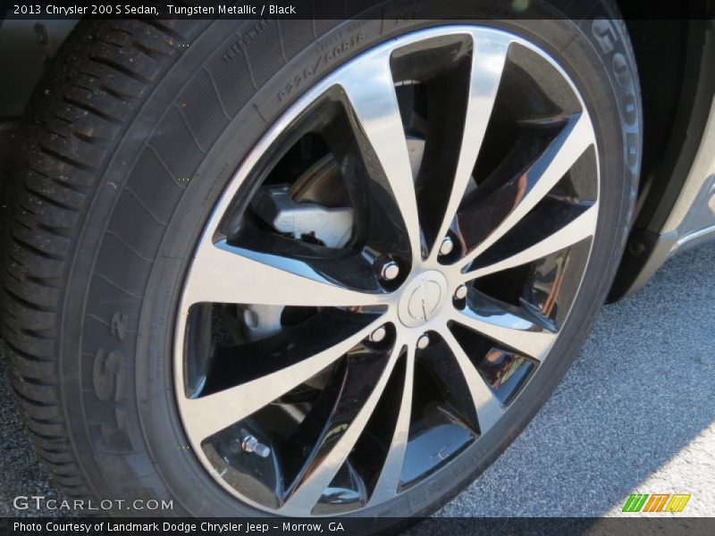 Tungsten Metallic / Black 2013 Chrysler 200 S Sedan