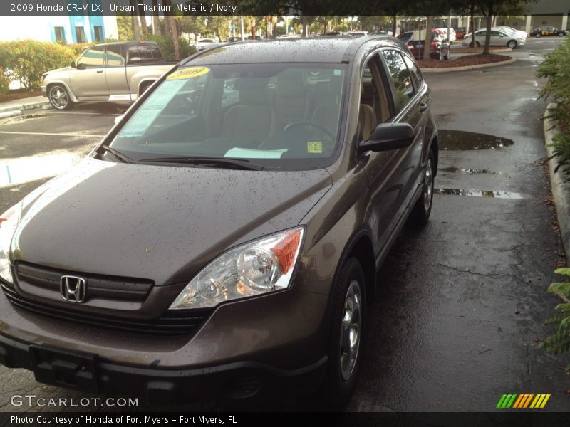 Urban Titanium Metallic / Ivory 2009 Honda CR-V LX