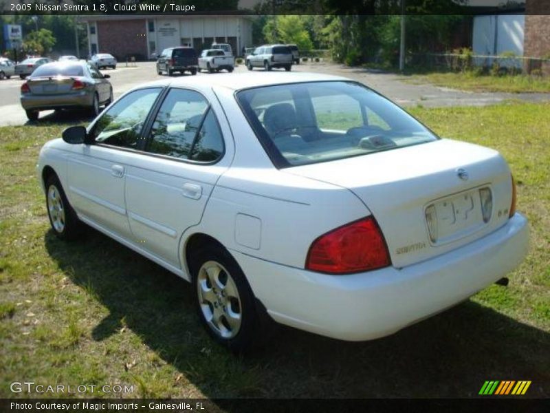 Cloud White / Taupe 2005 Nissan Sentra 1.8