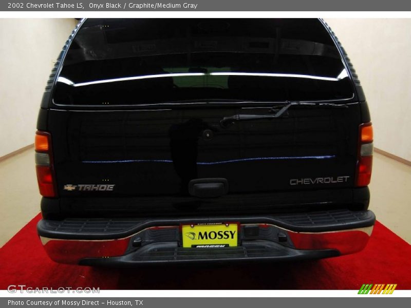 Onyx Black / Graphite/Medium Gray 2002 Chevrolet Tahoe LS