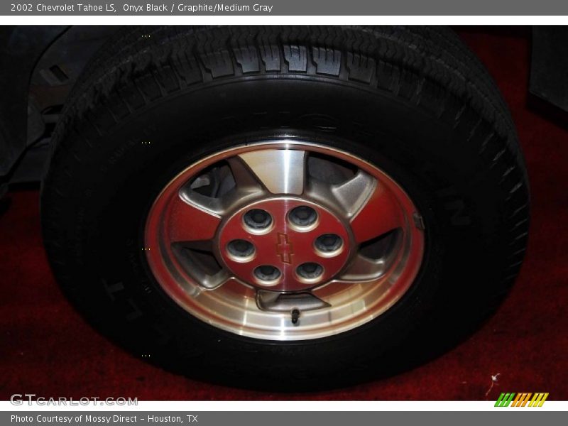 Onyx Black / Graphite/Medium Gray 2002 Chevrolet Tahoe LS