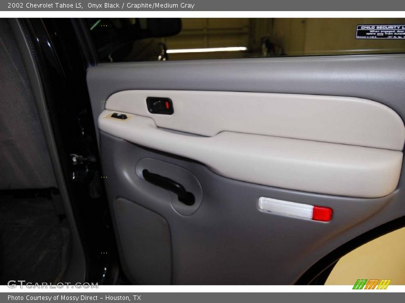 Onyx Black / Graphite/Medium Gray 2002 Chevrolet Tahoe LS