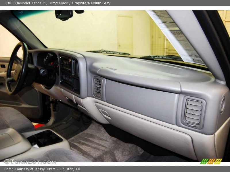 Dashboard of 2002 Tahoe LS
