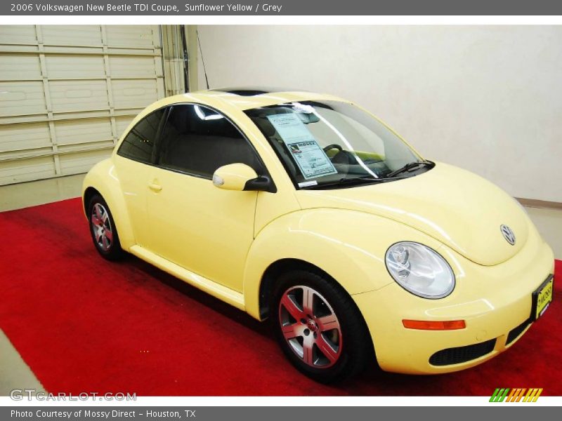 Sunflower Yellow / Grey 2006 Volkswagen New Beetle TDI Coupe