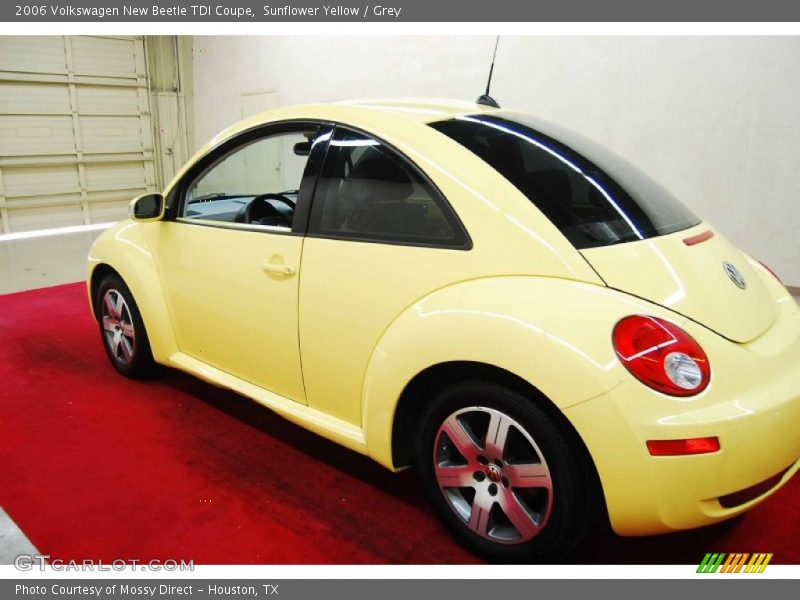 Sunflower Yellow / Grey 2006 Volkswagen New Beetle TDI Coupe