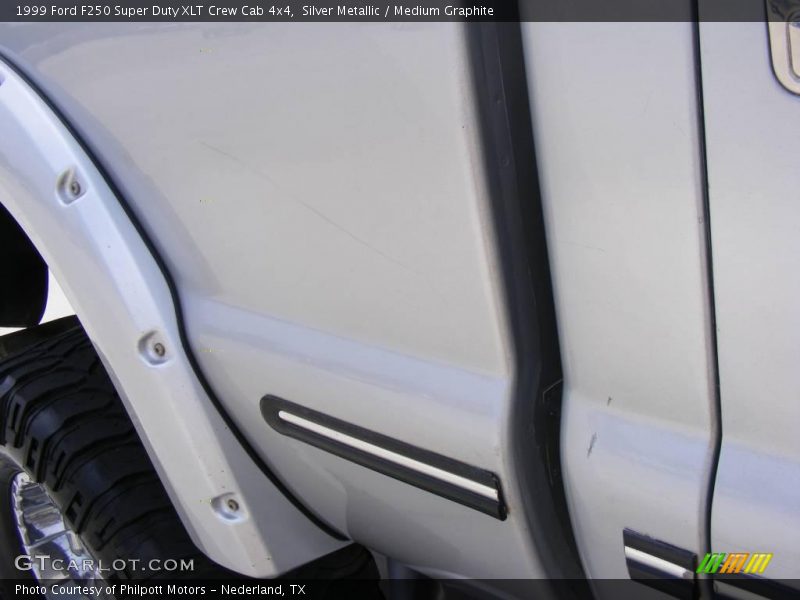Silver Metallic / Medium Graphite 1999 Ford F250 Super Duty XLT Crew Cab 4x4