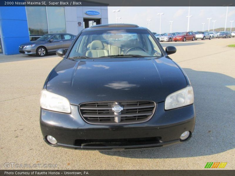 Super Black / Black 2000 Nissan Maxima SE