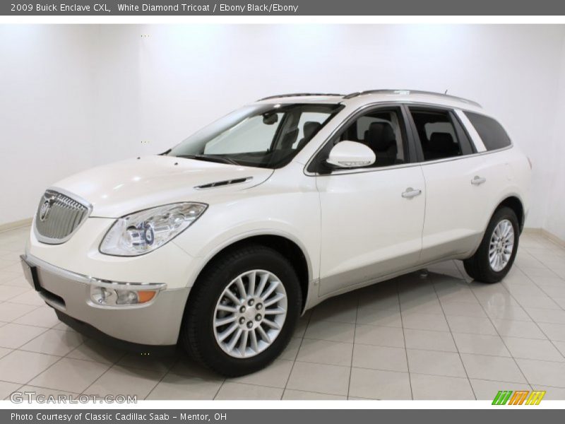 White Diamond Tricoat / Ebony Black/Ebony 2009 Buick Enclave CXL