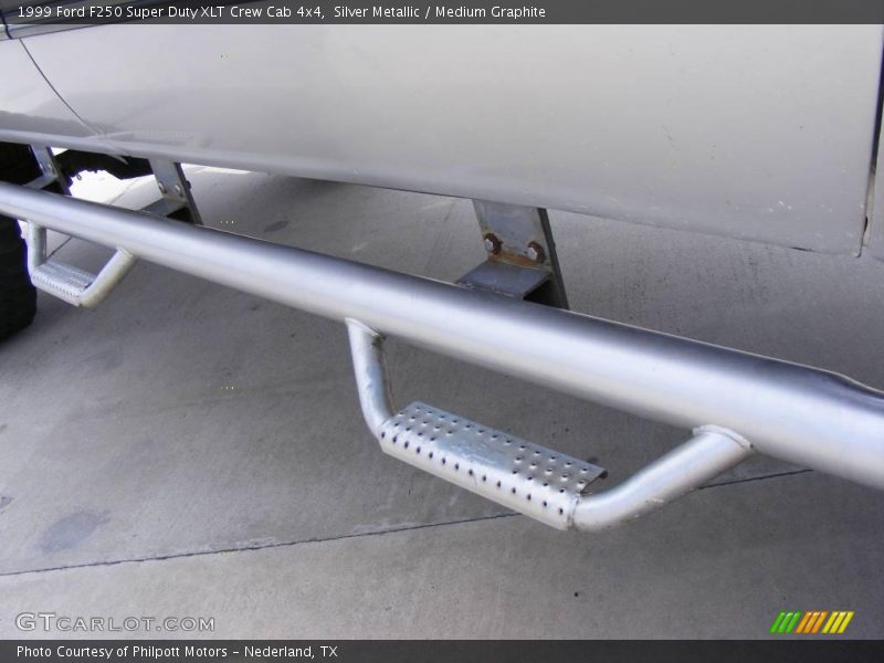 Silver Metallic / Medium Graphite 1999 Ford F250 Super Duty XLT Crew Cab 4x4