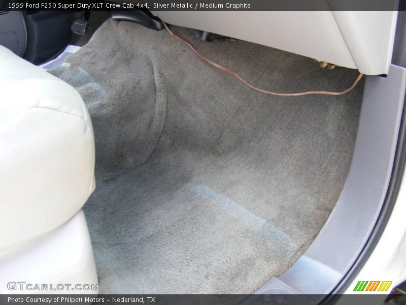 Silver Metallic / Medium Graphite 1999 Ford F250 Super Duty XLT Crew Cab 4x4