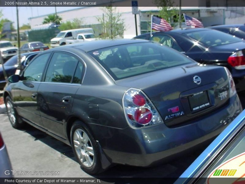 Smoke Metallic / Charcoal 2006 Nissan Altima 2.5
