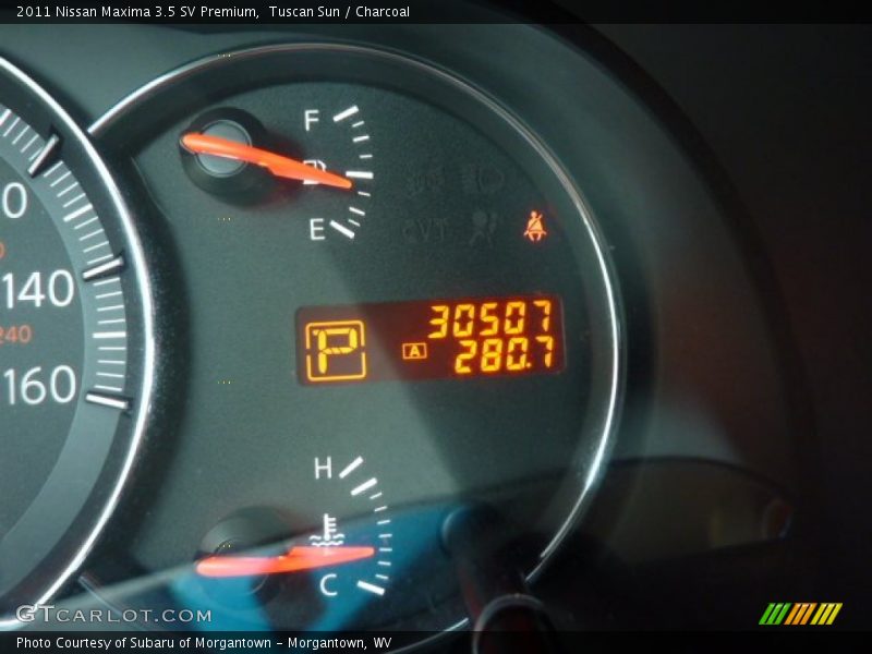 Tuscan Sun / Charcoal 2011 Nissan Maxima 3.5 SV Premium