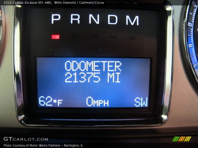 White Diamond / Cashmere/Cocoa 2010 Cadillac Escalade ESV AWD