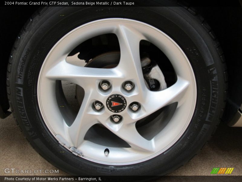 Sedona Beige Metallic / Dark Taupe 2004 Pontiac Grand Prix GTP Sedan