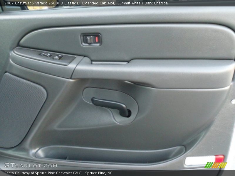 Summit White / Dark Charcoal 2007 Chevrolet Silverado 2500HD Classic LT Extended Cab 4x4