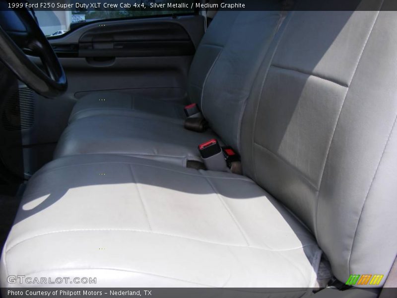 Silver Metallic / Medium Graphite 1999 Ford F250 Super Duty XLT Crew Cab 4x4