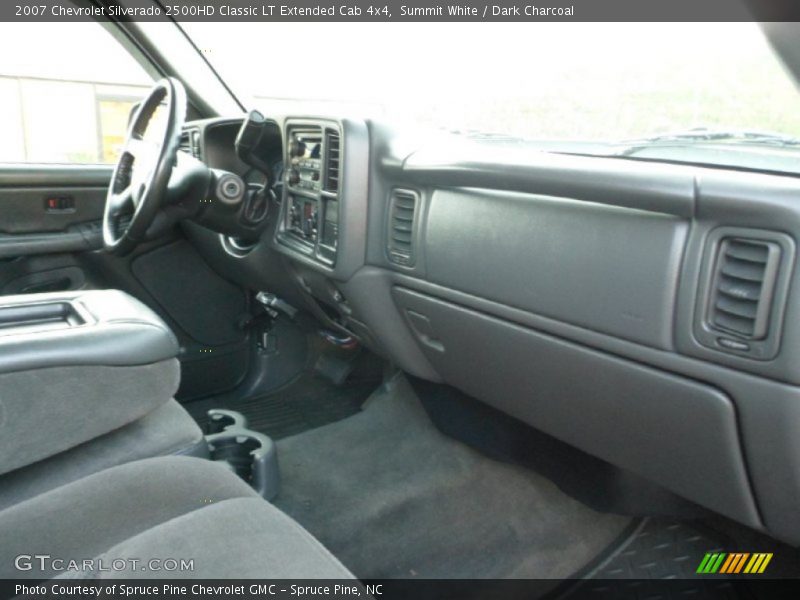 Summit White / Dark Charcoal 2007 Chevrolet Silverado 2500HD Classic LT Extended Cab 4x4